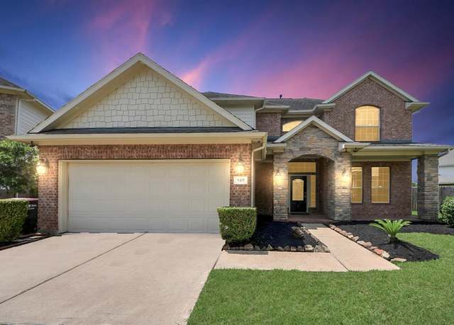 Property at 5411 Autumn Leaf Ct, Rosharon, TX 77583, 4 beds, 2.5 baths