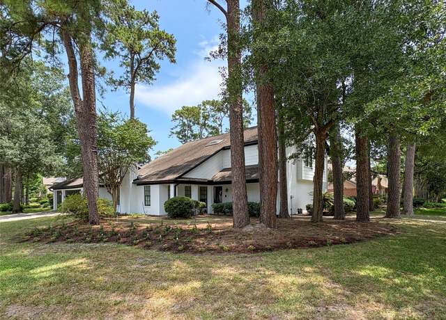 Property at 12430 Oakcroft Dr, Houston, TX 77070, 4 beds, 2.5 baths