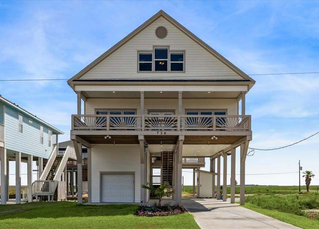 Property at 738 County Road 257 Unit P, Freeport, TX 77541, 4 beds, 4.5 baths