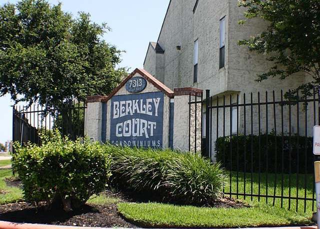 Property at 7313 Gulf Fwy #103, Houston, TX 77017, 1 bed, 1 bath