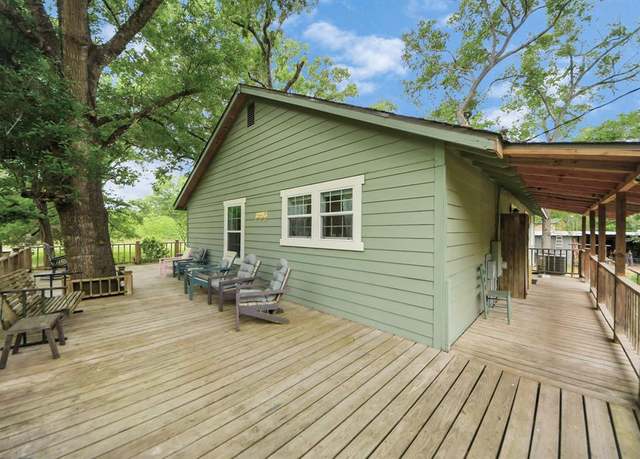 Property at 8335 Jernigan Rd, Conroe, TX 77306, 3 beds, 1 bath