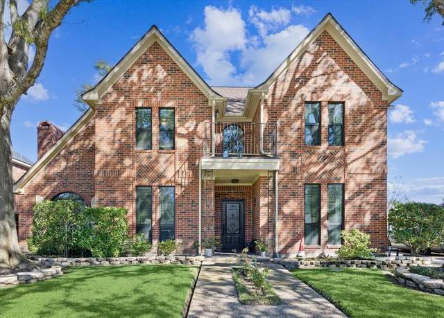 Property at 608 Westview Terrace Dr, Sealy, TX 77474, 4 beds, 2.5 baths
