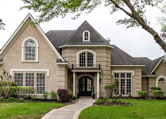Property at 6118 Soaring Pine Ct, Kingwood, TX 77345, 4 beds, 3.5 baths