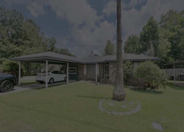Property at 703 W Park St, Vidor, TX 77662, 2 beds, 1 bath