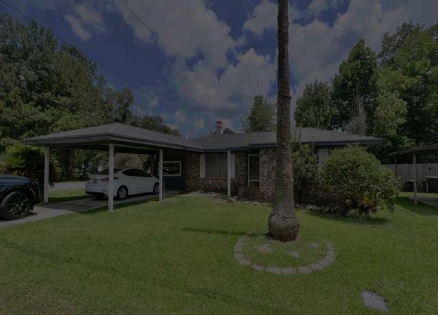 Property at 703 W Park St, Vidor, TX 77662, 2 beds, 1 bath