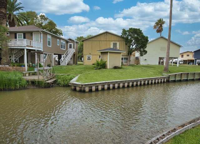 Property at 5216 County Road 469 #10, Brazoria, TX 77422, 3 beds, 2 baths