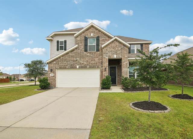 Property at 15603 Clearwater Bend Dr, Houston, TX 77044, 4 beds, 2.5 baths