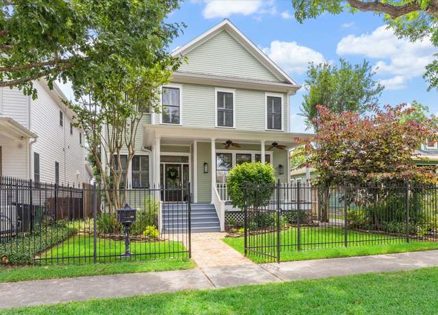 Property at 608 W 17th St, Houston, TX 77008, 4 beds, 3.5 baths