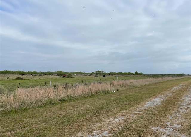 Property at 0 Harbor Dr, Hitchcock, TX 77563