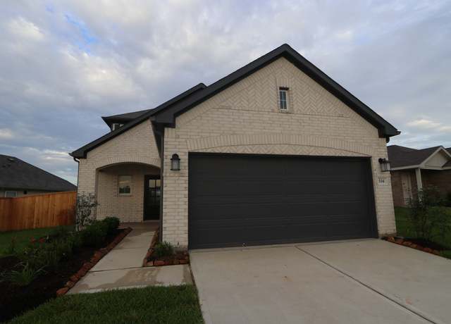 Property at 134 Spring Rose Dr, Magnolia, TX 77354, 4 beds, 3 baths