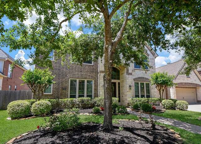 Property at 8706 Stowe Creek Ln, Missouri City, TX 77459, 5 beds, 4.5 baths