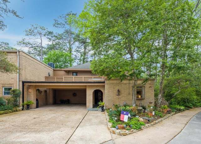 Property at 201 Vanderpool Ln #117, Houston, TX 77024, 2 beds, 2 baths