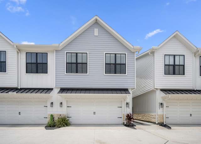 Property at 6405 Highland Pine Ln, Houston, TX 77091, 3 beds, 2.5 baths