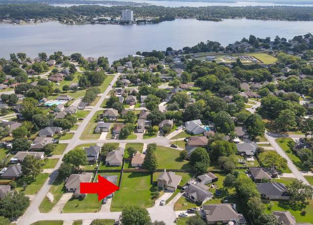 Property at 10814 Windswept, Montgomery, TX 77356