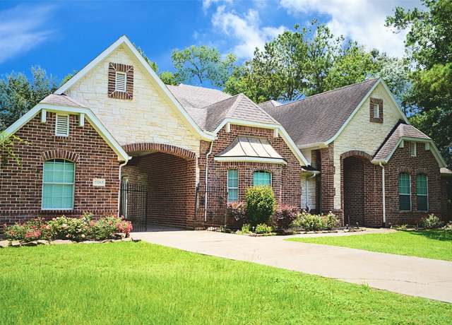 Property at 13263 Brookfield Ln, Conroe, TX 77302, 4 beds, 4.5 baths
