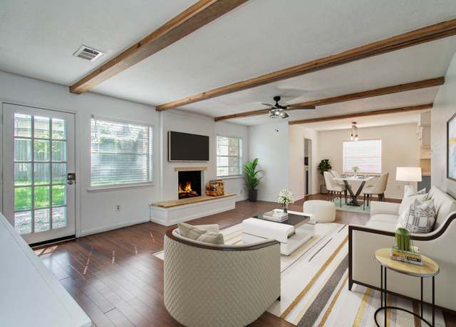 Property at 2114 Briarview Dr, Houston, TX 77077, 4 beds, 2.5 baths