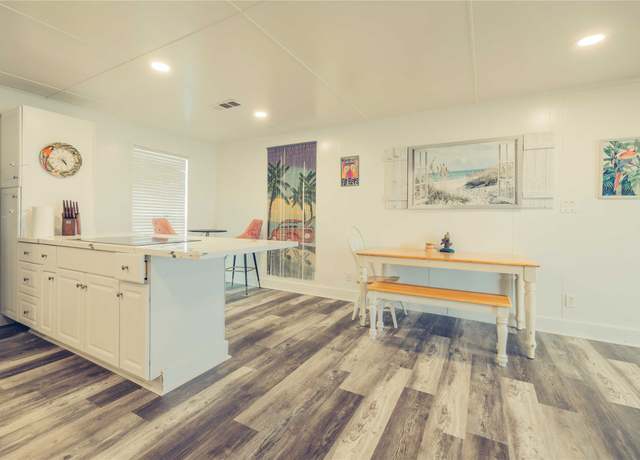 Property at 2504 Highway 87, Gilchrist, TX 77617, 1 bed, 1 bath