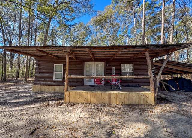 Property at 74 Allen Dr, Huntsville, TX 77340, 2 beds, 1 bath
