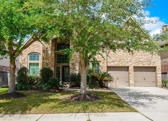 Property at 9819 St Romain Dr, Katy, TX 77494, 5 beds, 4 baths