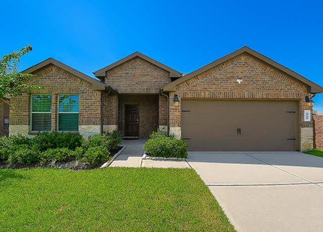 Property at 5602 Cedar Crescent Ct, Richmond, TX 77407, 3 beds, 2 baths