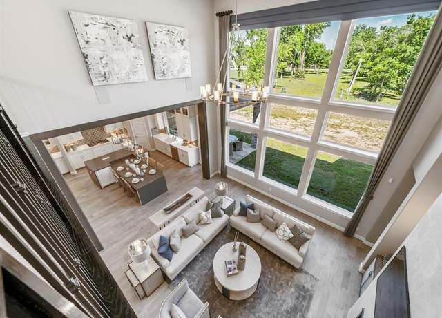 Property at 10615 Sawmill Park Circle Dr, Missouri City, TX 77459, 5 beds, 5.5 baths