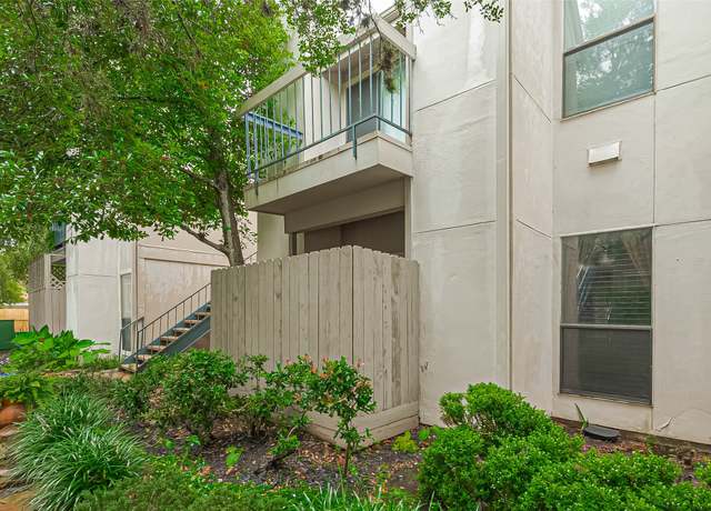 Property at 7900 N Stadium Dr #123, Houston, TX 77030, 1 bed, 1 bath
