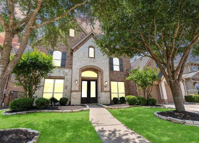 Property at 27615 Sierra Willow Way, Katy, TX 77494, 5 beds, 4.5 baths