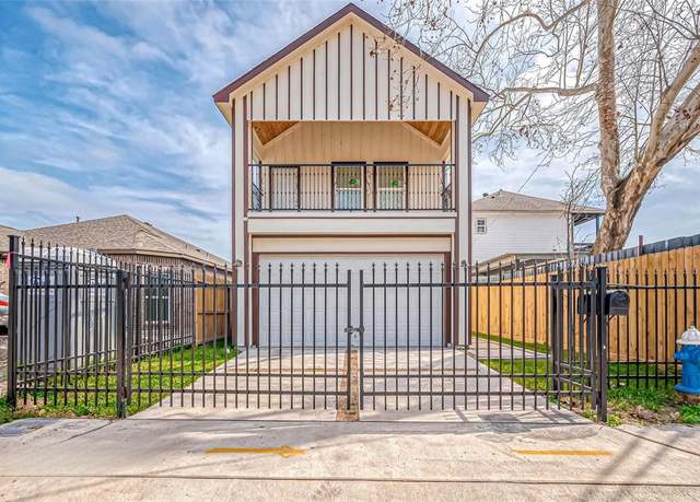 Property at 6702 Utah St, Houston, TX 77091, 3 beds, 2.5 baths