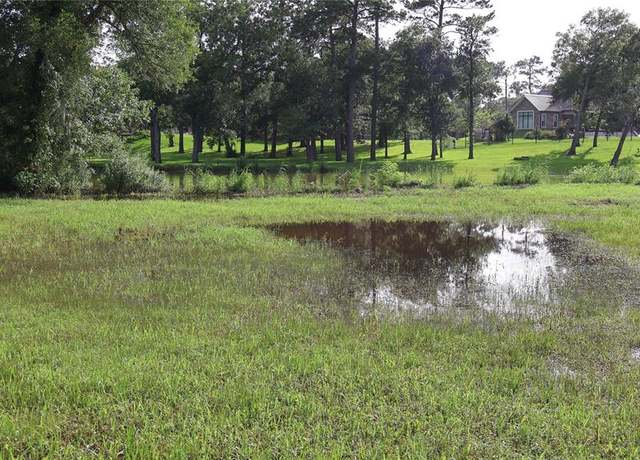 Property at 4 Bayou Bend Drive Dr, Baytown, TX 77523