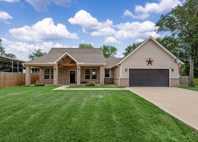 Property at 24738 Roscommon, Hempstead, TX 77445, 3 beds, 2.5 baths