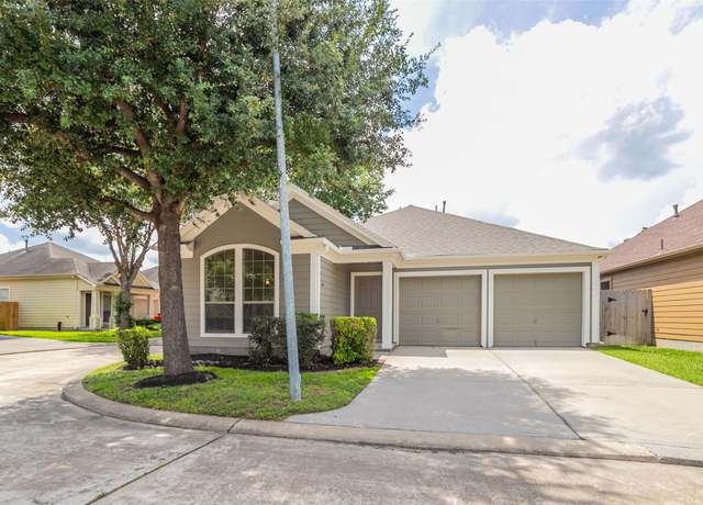 Property at 6011 Tenton Park Ln, Houston, TX 77092, 3 beds, 2 baths