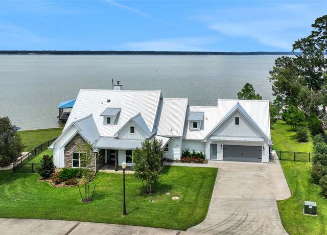 Property at 110 Penguin Pt, Point Blank, TX 77364, 3 beds, 2.5 baths