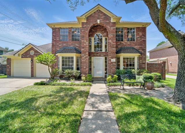 Property at 14103 Manderly Dr, Houston, TX 77077, 4 beds, 3.5 baths