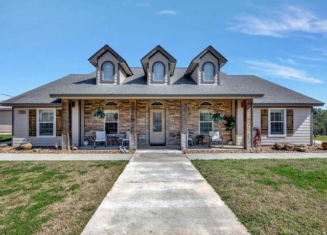 Property at 100 Stuart Ranch Rd, Coldspring, TX 77331, 3 beds, 2 baths
