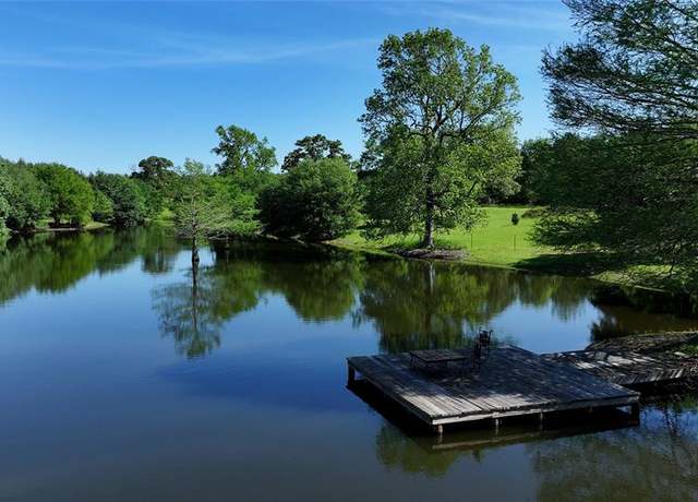 Property at 125 Sandy Creek Nursery Rd, Huntsville, TX 77340, 3 beds, 5.5 baths
