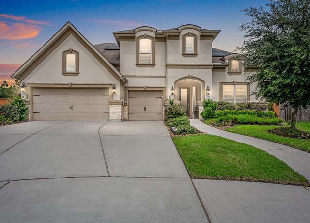 Property at 9351 Fairfield Oaks Ln, Kingwood, TX 77365, 5 beds, 4.5 baths