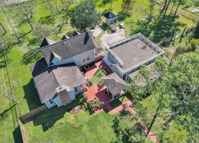 Property at 4910 Cark St, Santa Fe, TX 77517, 3 beds, 2.5 baths