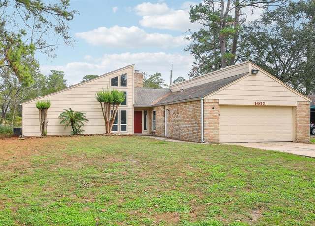 Property at 1602 Chestnut Ridge Rd, Kingwood, TX 77339, 4 beds, 2 baths