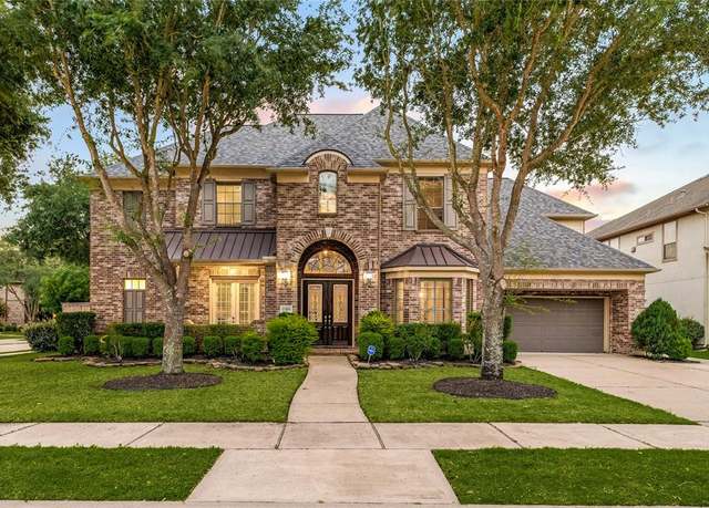 Property at 27903 Norfolk Trail Ln, Katy, TX 77494, 5 beds, 4.5 baths