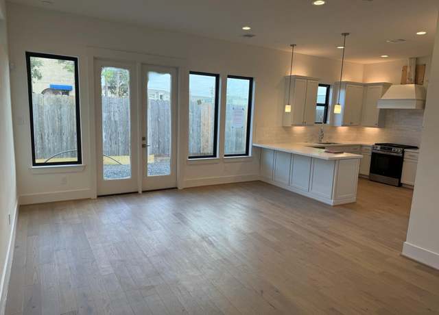 Property at 3609 Huntsford Dr, Houston, TX 77008, 3 beds, 2.5 baths
