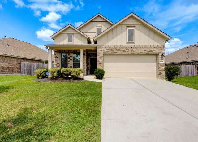 Property at 912 Breech Dr, Crosby, TX 77532, 4 beds, 2.5 baths