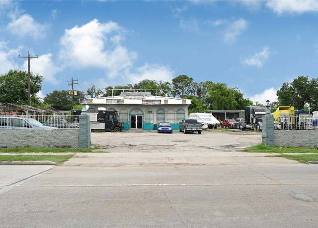 Property at 9325 Irvington Blvd, Houston, TX 77022