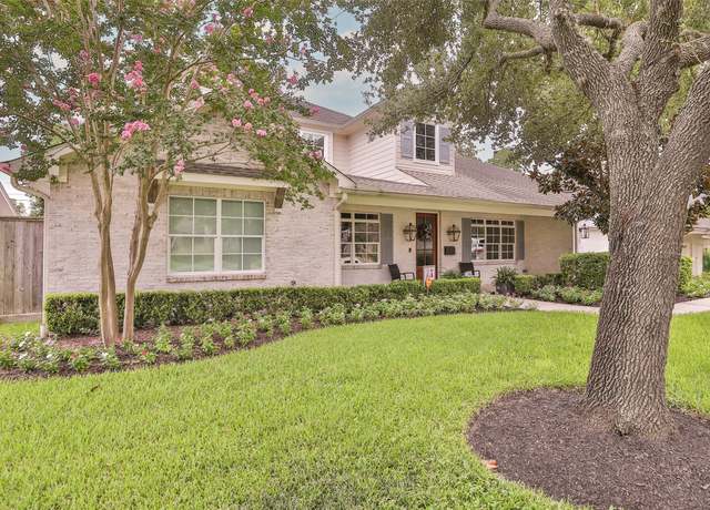 Property at 8737 Banzer St, Houston, TX 77055, 4 beds, 4.5 baths