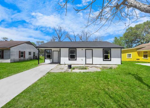 Property at 7214 Kassarine Pass, Houston, TX 77033, 3 beds, 2 baths