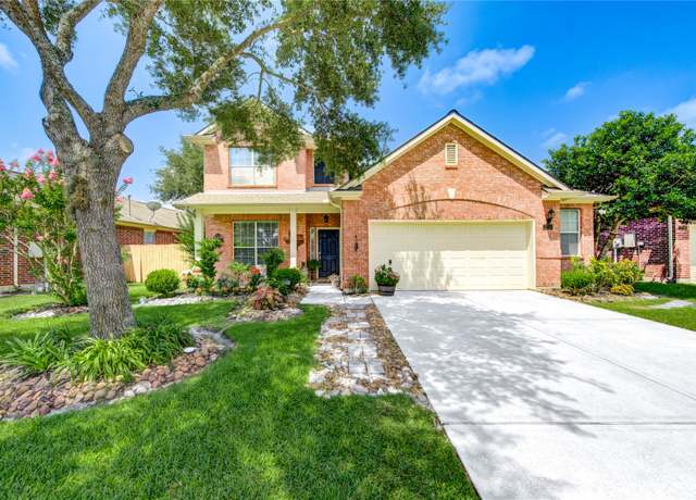 Property at 2714 San Marco Ln, League City, TX 77573, 4 beds, 2.5 baths