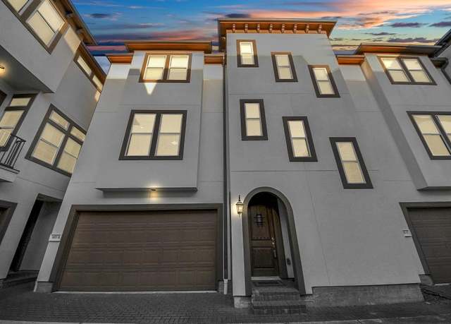 Property at 1031 W 21st St Unit B, Houston, TX 77008, 3 beds, 3.5 baths