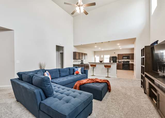 Property at 3607 Crosspointe Pass, Angleton, TX 77515, 4 beds, 3.5 baths