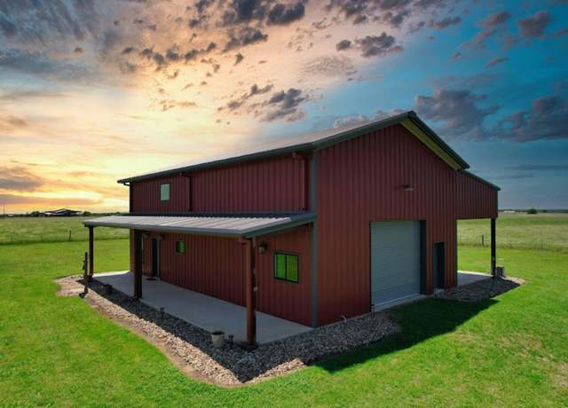Property at 6515 Prihoda Rd, Fayetteville, TX 78963, 2 beds, 1.5 baths