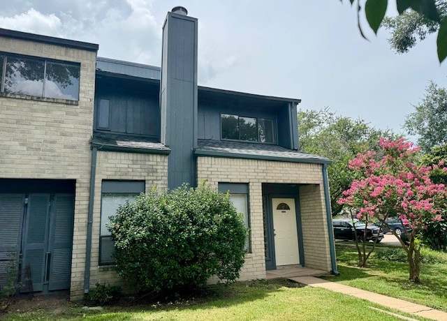 Property at 9001 Imogene St Unit A, Houston, TX 77036, 3 beds, 2.5 baths