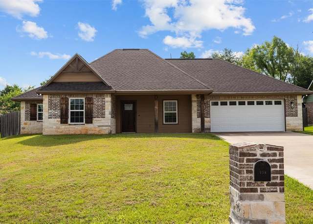 Property at 174 Cedar Hill Loop, Lufkin, UT 75904, 3 beds, 2 baths